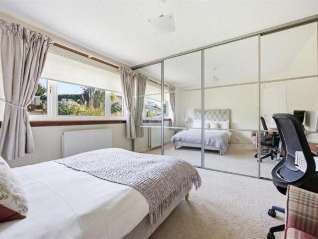 Bungalow for sale in Auchinloch, Scotland