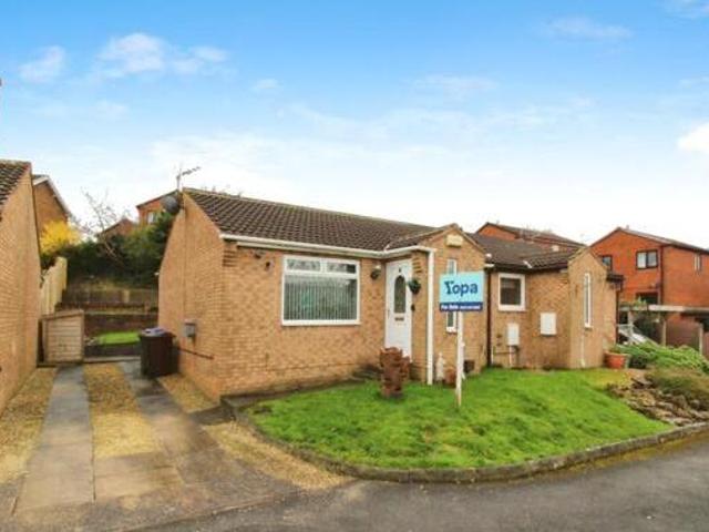 House for sale in Stubbin, Deepcar