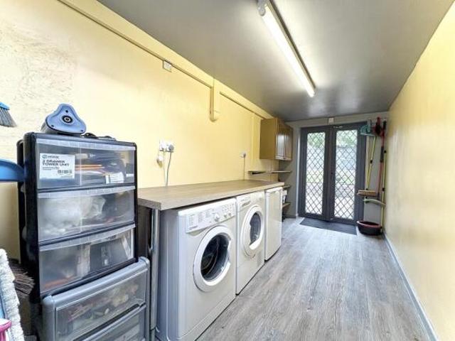 Bungalow for sale