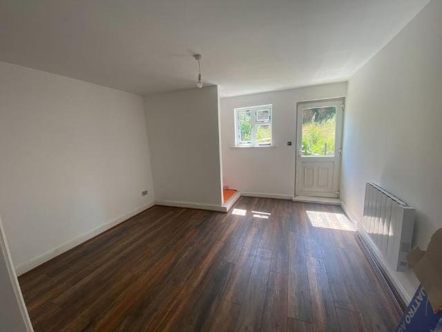 House for rent in Hamstead, West Midlands