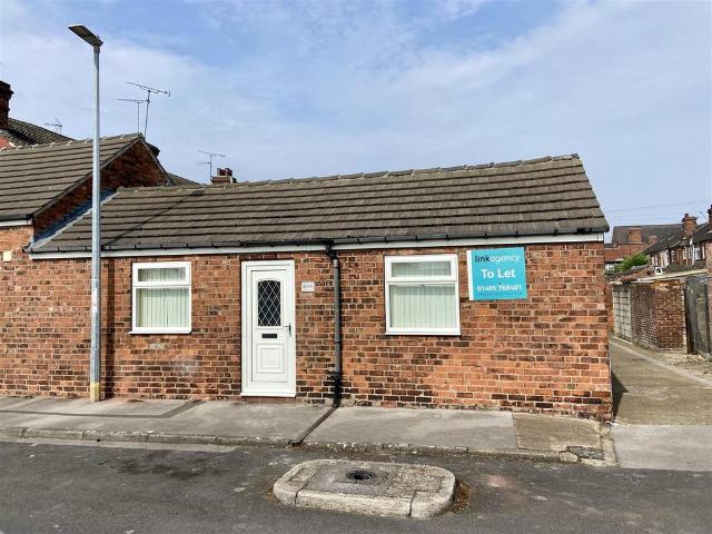 Bungalow for rent in Goole, East Riding Of Yorkshire
