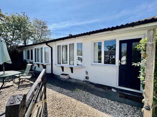 Bungalow for rent in Birmingham, Billesley