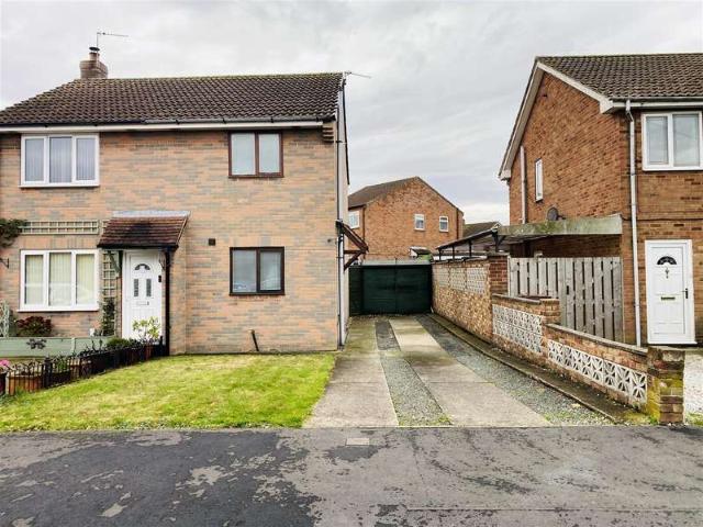 Farm for sale in Camblesforth