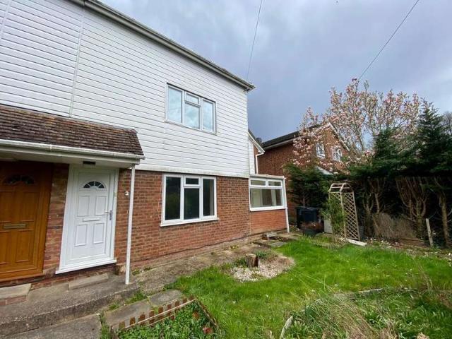 Farm for rent in Willesborough Lees, Bridgefield