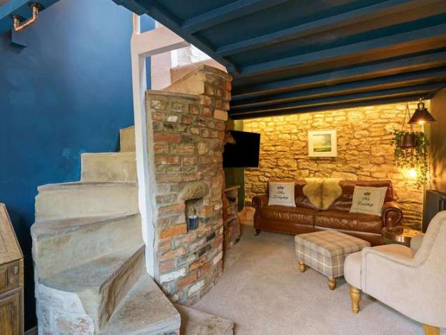 Farm for sale in Blockley, Cotswold