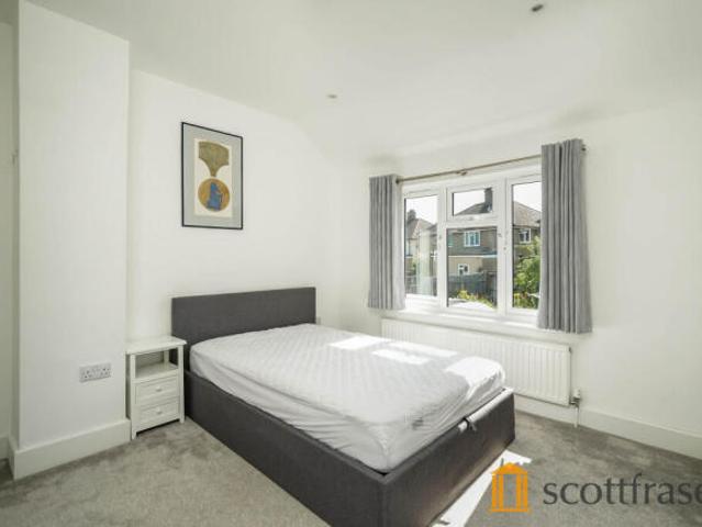 Room for rent in The Slade, Oxfordshire