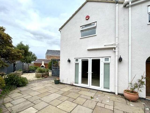 House for rent in Lyons, Greater London