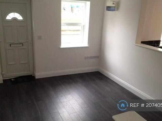 House for rent in Southtown, Stokesby