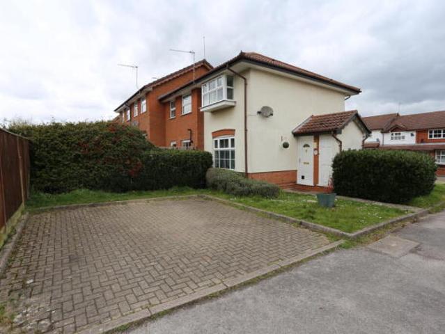 Farm for rent in The Reading Room, Kintbury