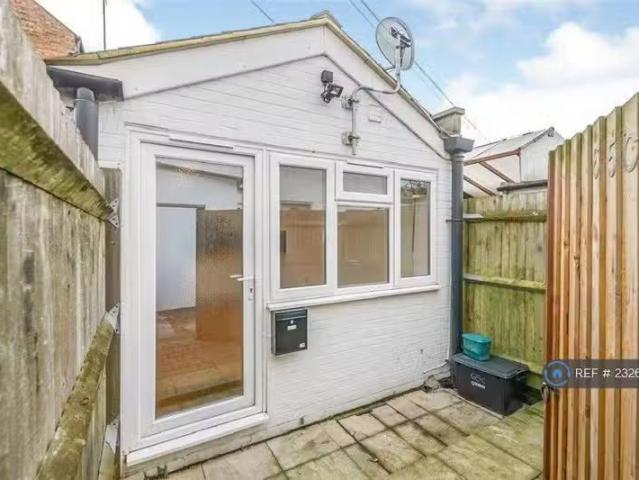 House for rent in St Albans, Five Acres
