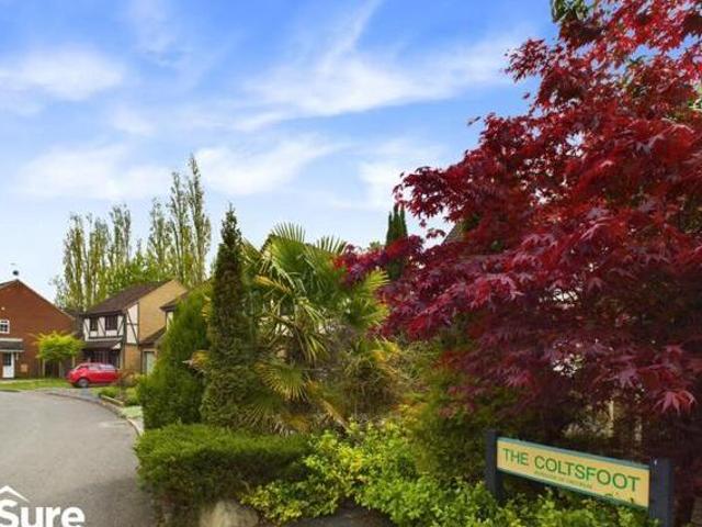 House for rent in Pouchen End, Hertfordshire