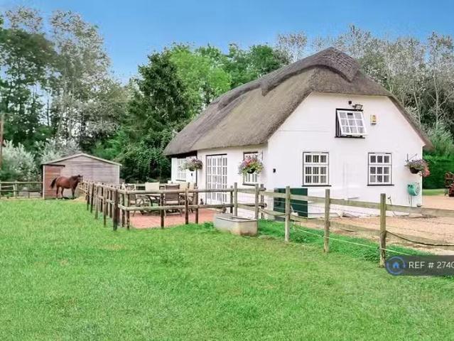 House for rent in East Brook, Wimborne