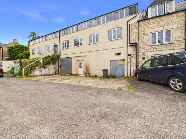House for sale in Brimscombe and Thrupp, School House