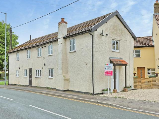 House for sale in East Tuddenham, Norfolk
