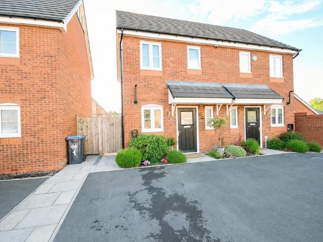 House for sale in Brandon, New Bilton