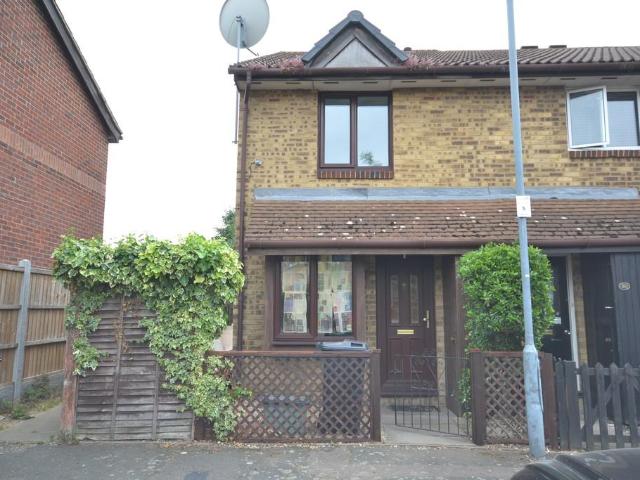 House for sale in Chadwell Heath, Isle Of Man