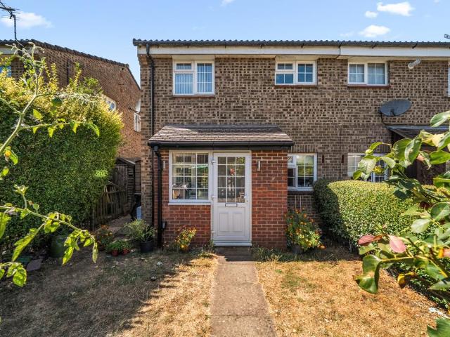 House for sale in Row Town, Surrey