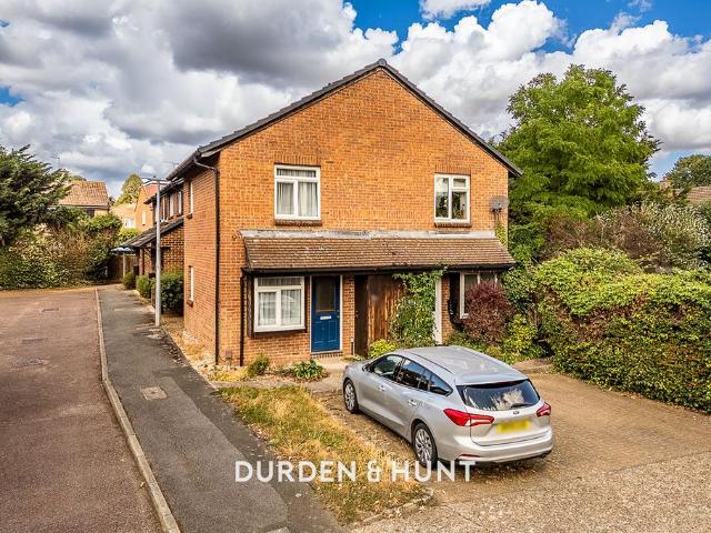 House for sale in Debden Green, Epping