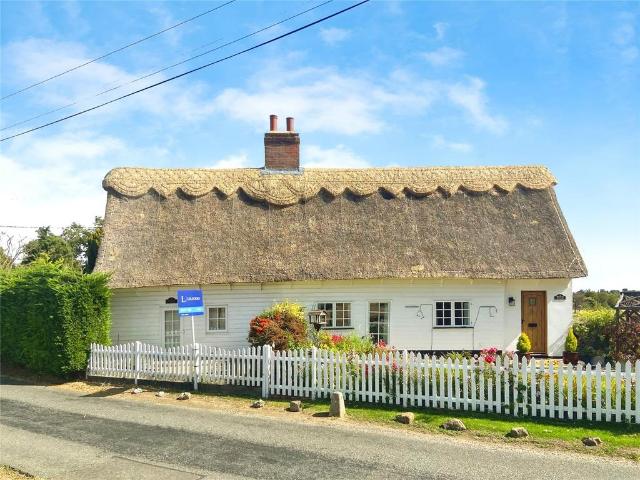 House for sale in Chipping Hill, Essex