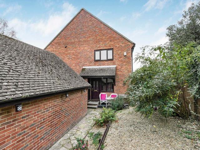 House for sale in Berrick Salome, Oxfordshire