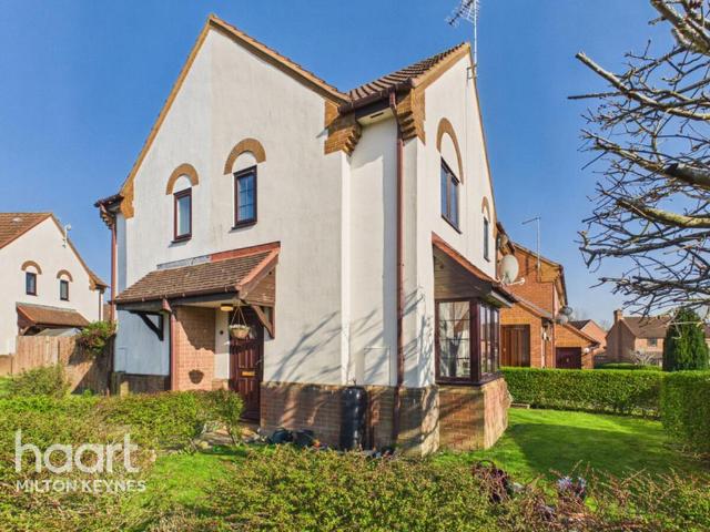 House for sale in Shenley Brook End, Milton Keynes