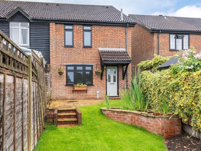 House for sale in Pachesham Park, Surrey