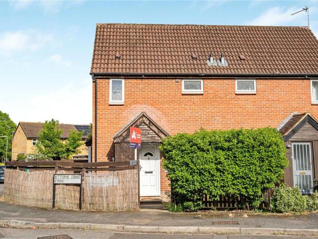 House for sale in Goldsworth Park, Woking