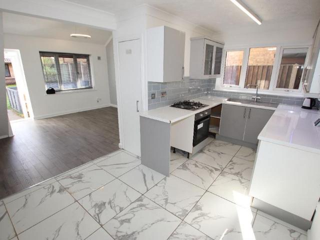 House for sale in Dale Hill, Essex