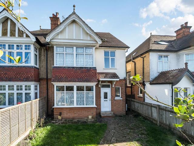 House for sale in Pinner, Greater London
