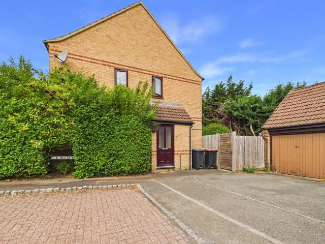 House for sale in Old Wolverton, Milton Keynes