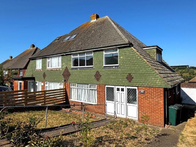 House for sale in Whitehawk, Brighton & Hove