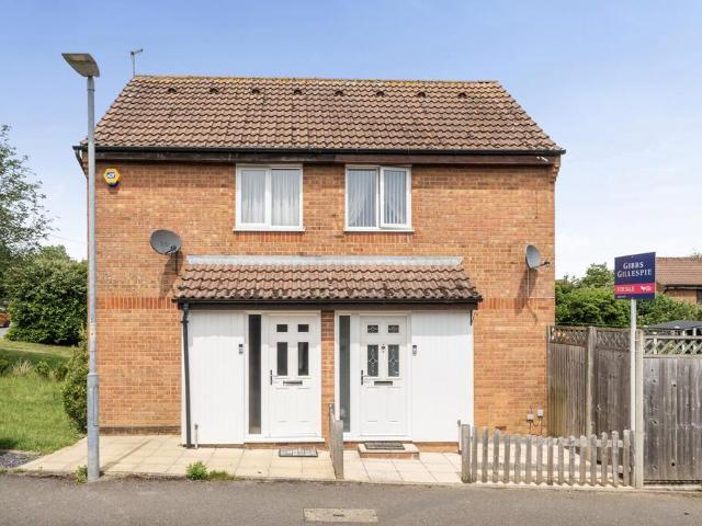 House for sale in Batchworth, Hertfordshire