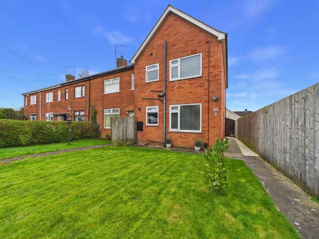 House for sale in Elloughton-cum-Brough, Brough