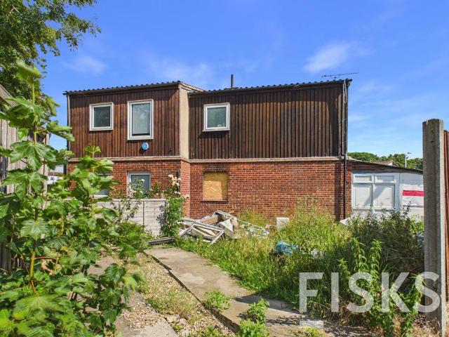 House for sale in Bowers Gifford, Essex