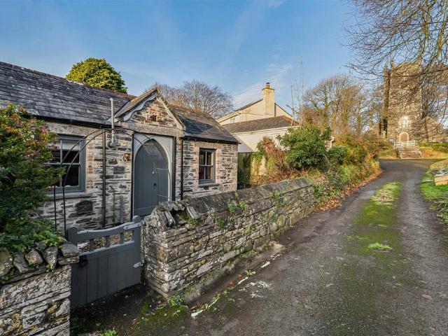 House for sale in Treveighan, Cornwall
