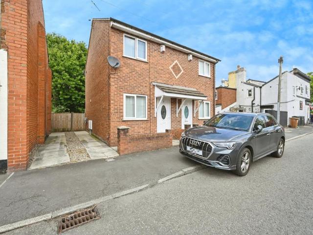 House for sale in Wargrave, Newton-le-willows