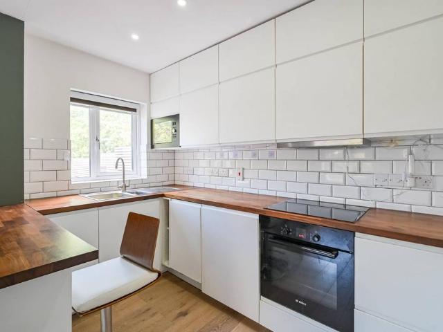 House for sale in London Borough of Tower Hamlets, Greater London