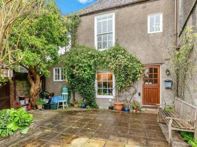 House for sale in Feckenham, City Of Bristol
