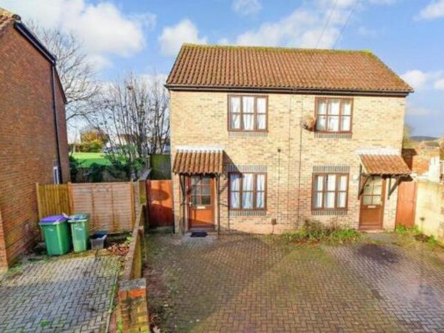 House for sale in Folkestone