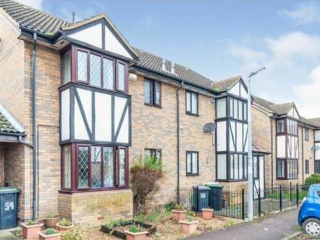 House for sale in Henlow, Bedfordshire