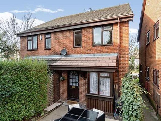 House for sale in Surrey, England