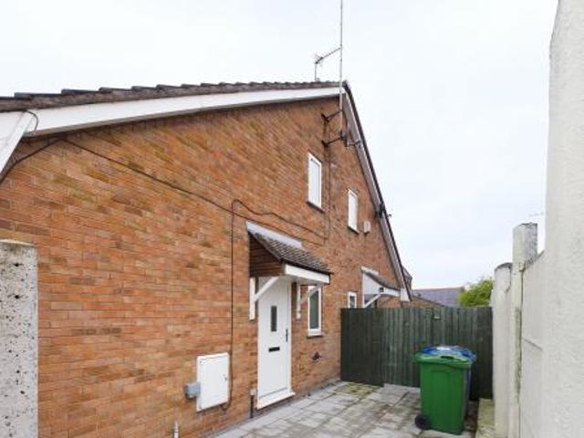 House for rent in Whitecross, Warrington