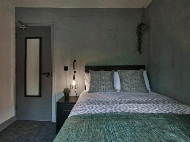 House for rent in Heigham Grove, East Bank