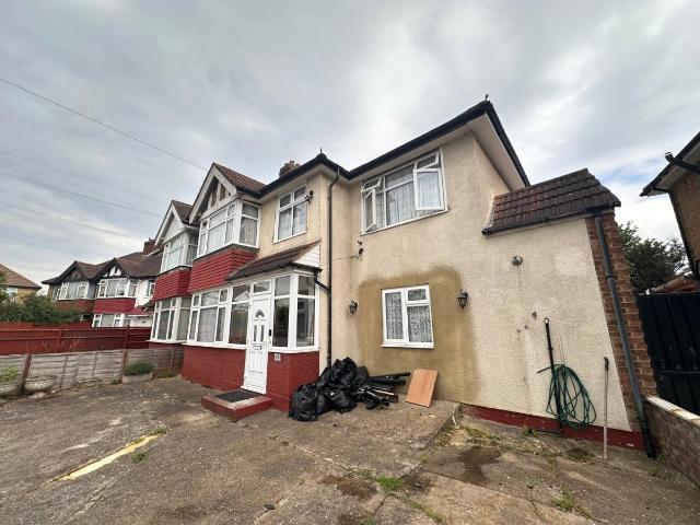 House for rent in Hayes, Greater London