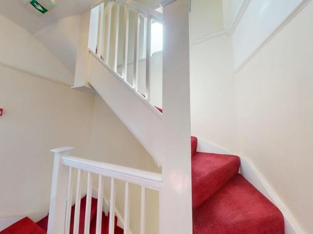 Room for rent in London Borough of Merton, Greater London