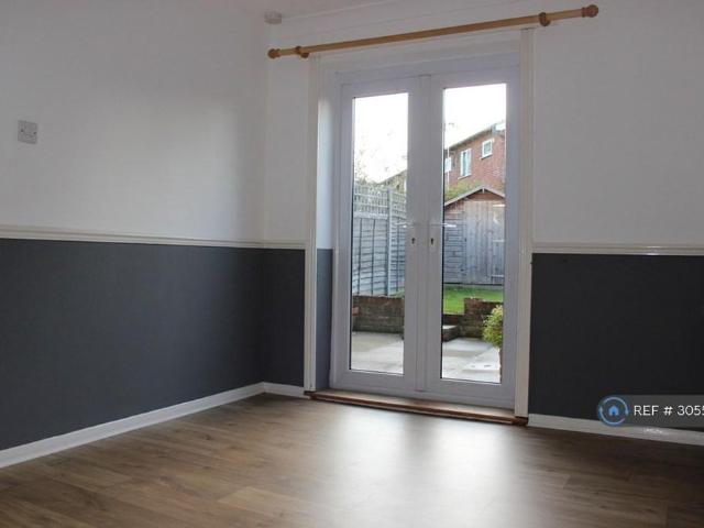 House for rent in Owlsmoor, Sandhurst
