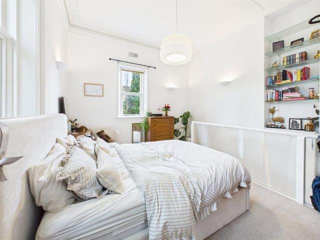 House for rent in London Borough of Richmond upon Thames, Greater London