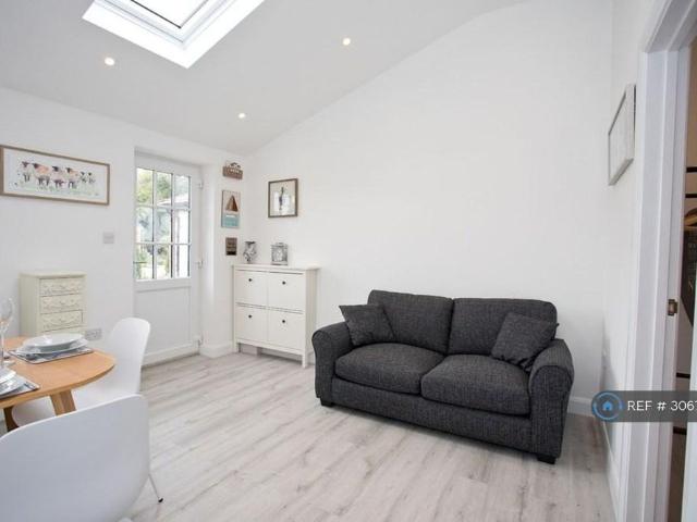 House for rent in Grange Estate, St Leonards