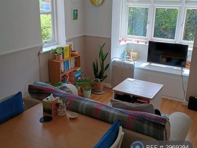House for rent in Westborough, Surrey