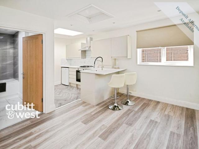 House for rent in Caterham on the Hill, Tandridge